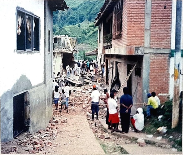 Ataque de las FARC a la población